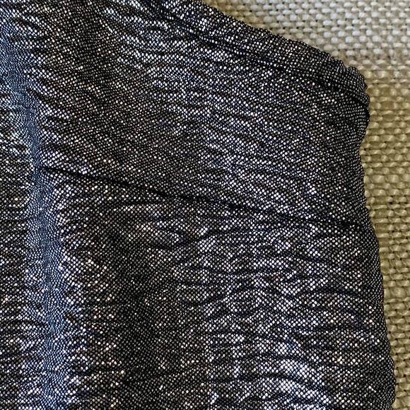 Poet Silver Metallic Lightweight Sheer Holiday Party Tank Camisole Top- Sz-XL - Picture 10 of 12